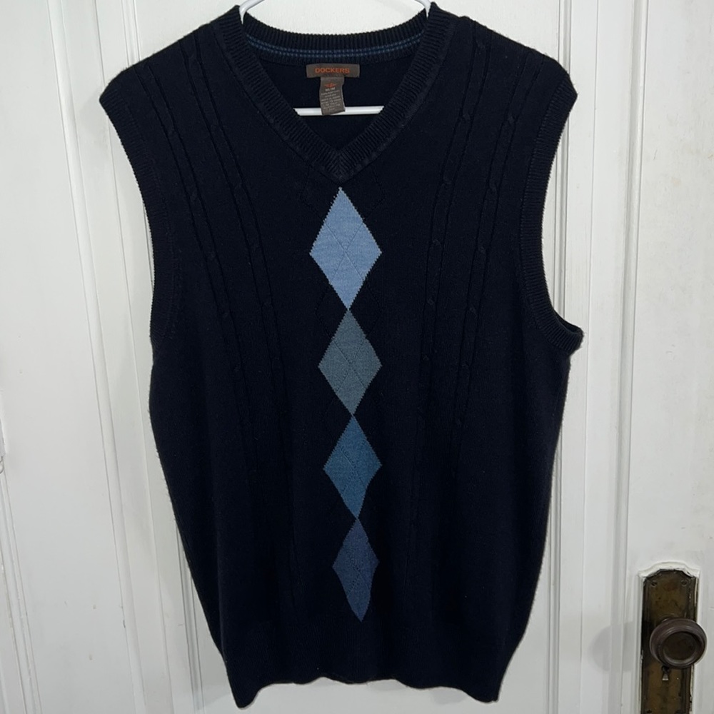 Docker’s Men Business Vest